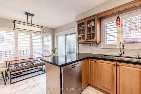 23 Jaffa Dr, Brampton, ON L6S 4C7