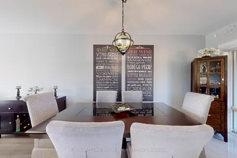 129 Exbury Rd, Toronto, ON M3M 1R5