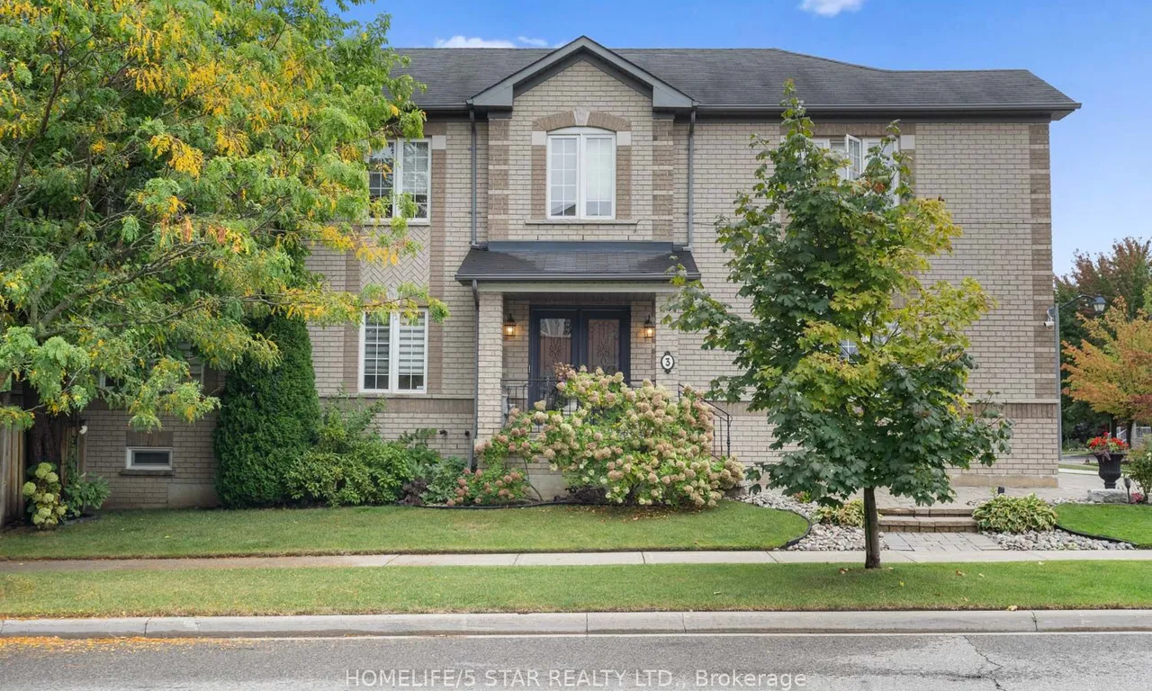 3 Silvermoon Ave, Caledon, ON L7E 2Y8