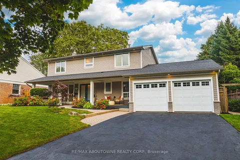 3472 Spruce Ave, Burlington, ON L7N 1K3