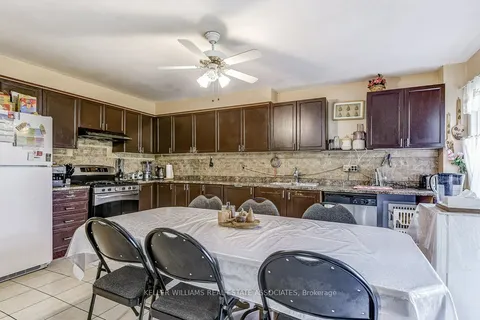 46 Muirland Cres, Brampton, ON L6X 4P4