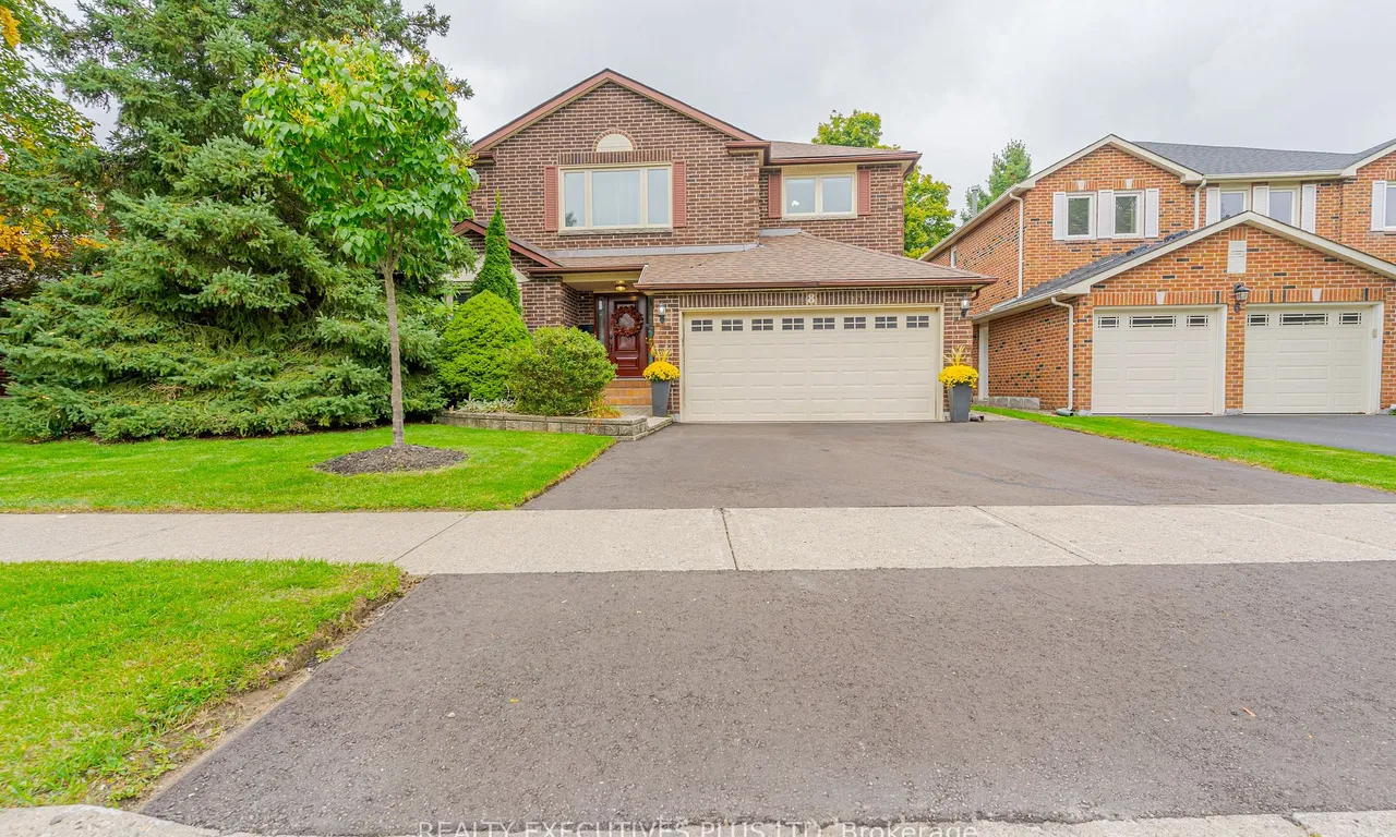 8 Lombardy Cres, Brampton, ON L6S 4L8