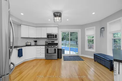 69 Birchway Pl, Halton Hills, ON L7J 2X4
