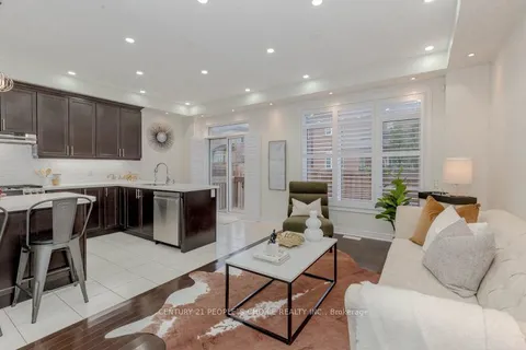 3299 Jacob Way, Oakville, ON L6M 5J9