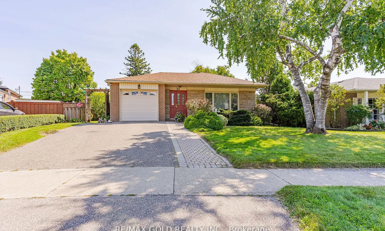 21 Aberdeen Cres, Brampton, ON L6T 2P8