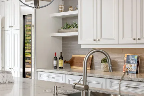 664 Caldwell Cres, Milton, ON L9T 0H6