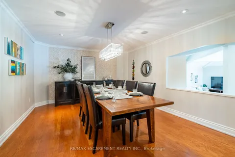 2159 Britannia Rd, Burlington, ON L7P 0E8