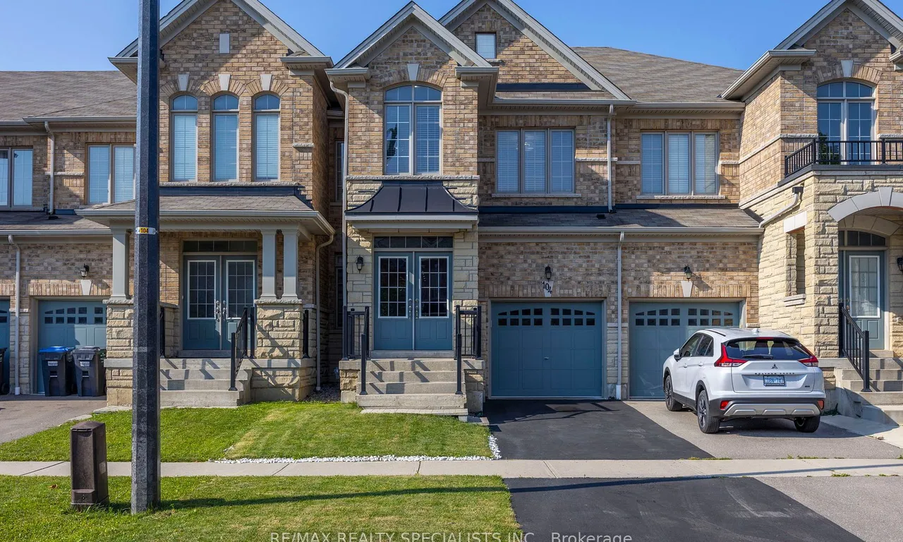 104 Little Britain Cres, Brampton, ON L6Y 0C3