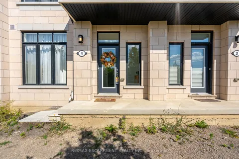 4 Springdale Ave, Caledon, ON L7C 4L4