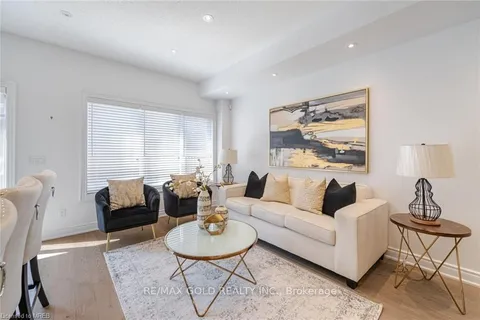 417 Athabasca Common, Oakville, ON L6H 0R6