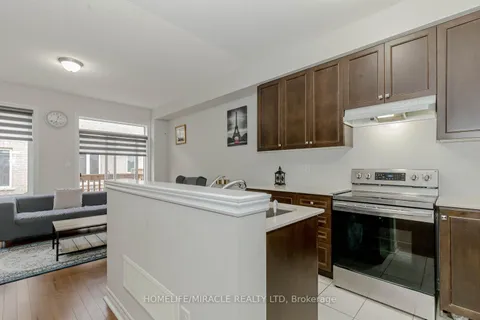 89 Finegan Circ, Brampton, ON L7A 4Z9