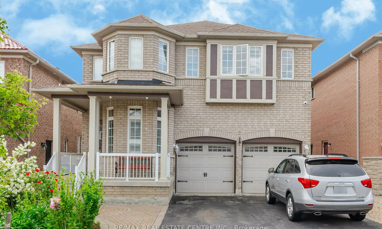 8 Goreridge Cres, Brampton, ON L6P 1P2