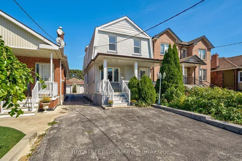 25 Yarrow Rd, Toronto, ON M6M 4E2