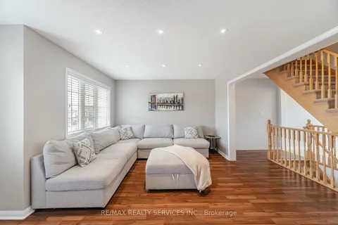 104 Decker Hollow Circ, Brampton, ON L6X 0L5