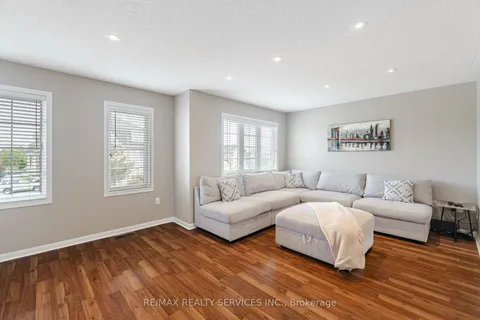 104 Decker Hollow Circ, Brampton, ON L6X 0L5