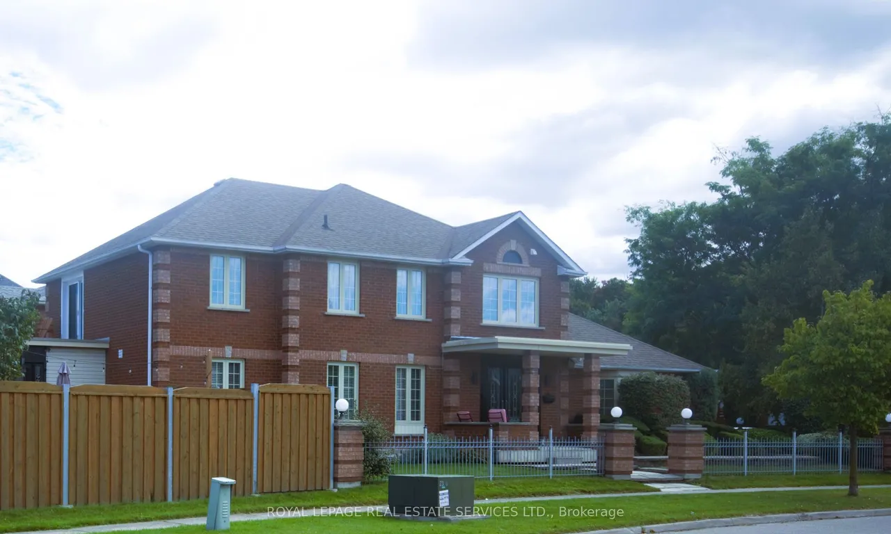 1 Lone Oak Ave, Brampton, ON L6S 5V5