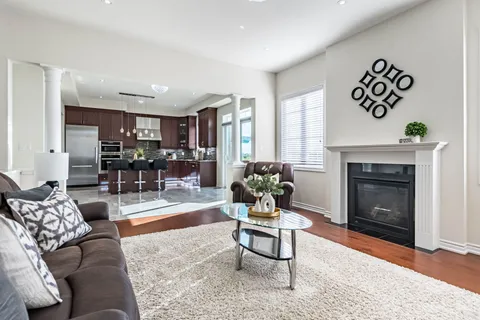 18 Yarmouth St, Brampton, ON L7A 4X7