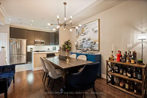 6B Acorn Ave, Toronto, ON M9B 0B7