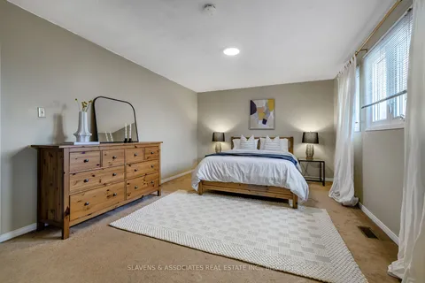 468 Hansen Rd, Brampton, ON L6V 3P8