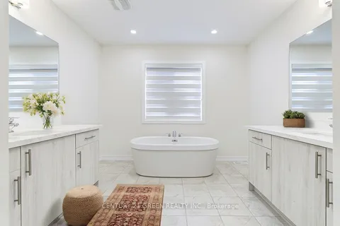 1535 Wellwood Terr, Milton, ON L9T 7E7