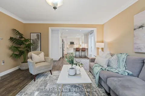 5554 Middleport Cres, Mississauga, ON L4Z 3S5