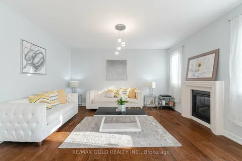 72 Russell Creek Dr, Brampton, ON L6R 3Z3