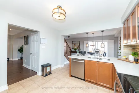 471 Mockridge Terr, Milton, ON L9T 7V1