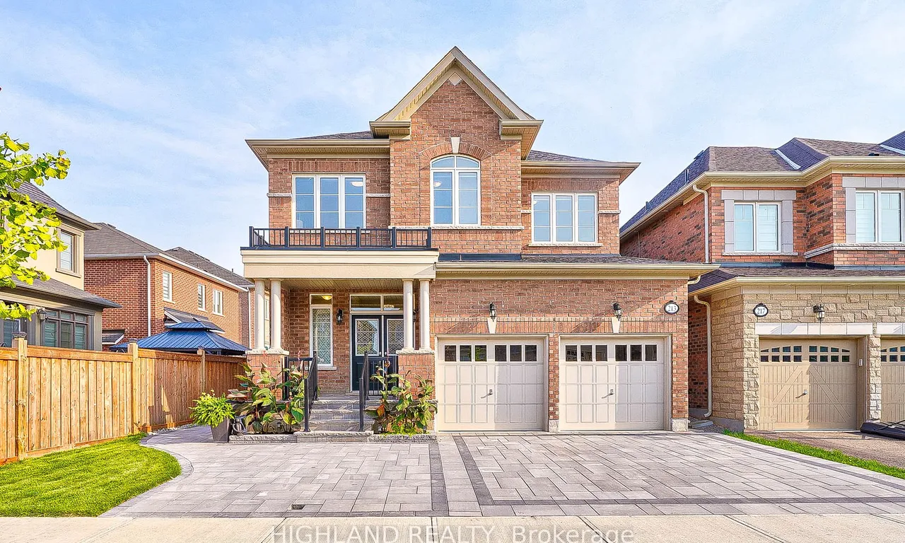 213 Camellia Cres, Oakville, ON L6H 1L1