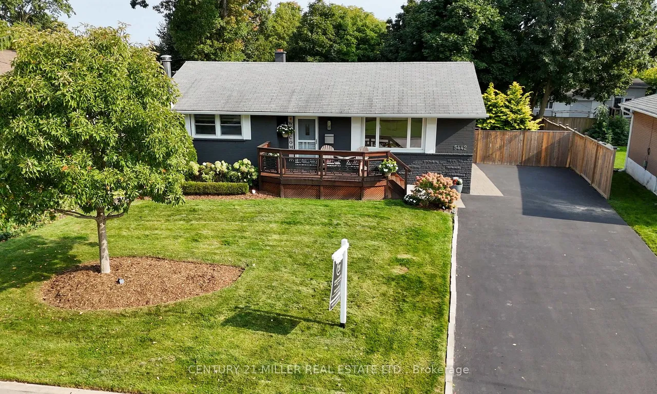 5442 Anthony Pl, Burlington, ON L7L 3G8