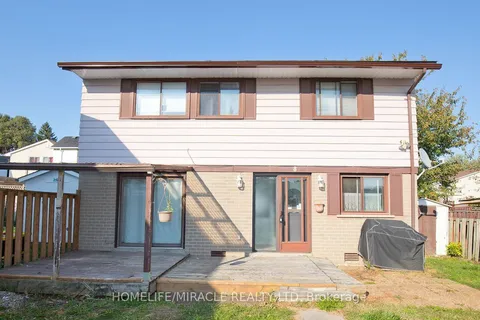 8 Hillbank Tr, Brampton, ON L6S 1P6