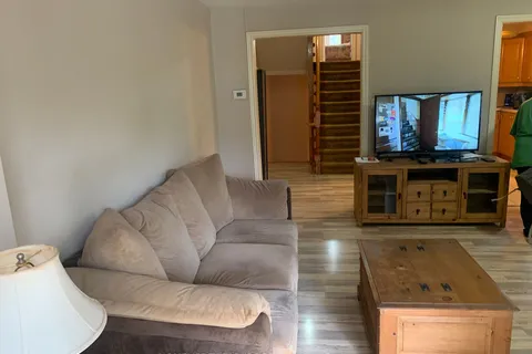 2873 WINDJAMMER Rd, Mississauga, ON L5L 1T4