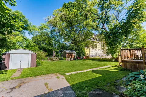 12 Ontario St, Mississauga, ON L5M 1S8