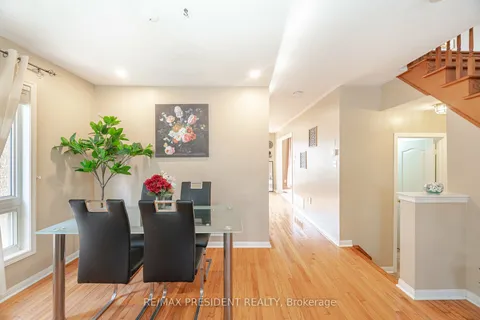 30 Marshmarigold Dr, Brampton, ON L7A 2S7