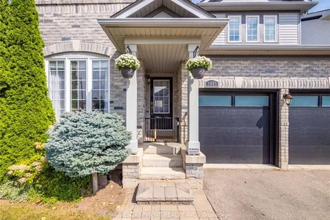 1005 Holdsworth Cres, Milton, ON L9T 0C3