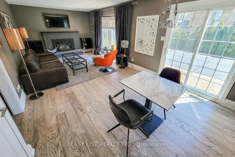 680 Powell Crt, Burlington, ON L7R 3E8