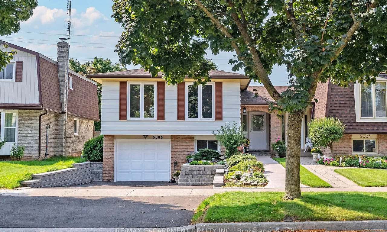 5006 Brady Ave, Burlington, ON L7L 3X6