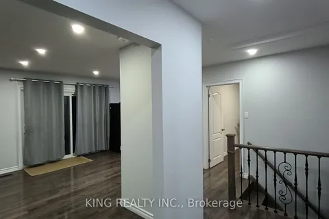 13 Fairfield Ave, Brampton, ON L6X 2H9