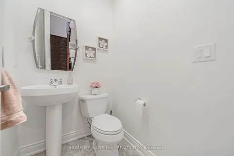 7 Kirkhollow Dr, Brampton, ON L6P 2V5