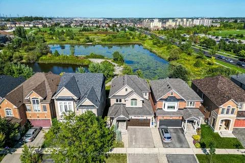 1090 Tupper Dr, Milton, ON L9T 0A8