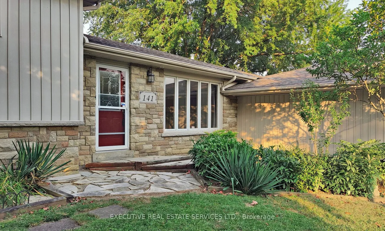 141 Humber Lea Rd, Caledon, ON L7E 3T7