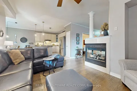 14 Saffron Cres, Brampton, ON L6S 6H5