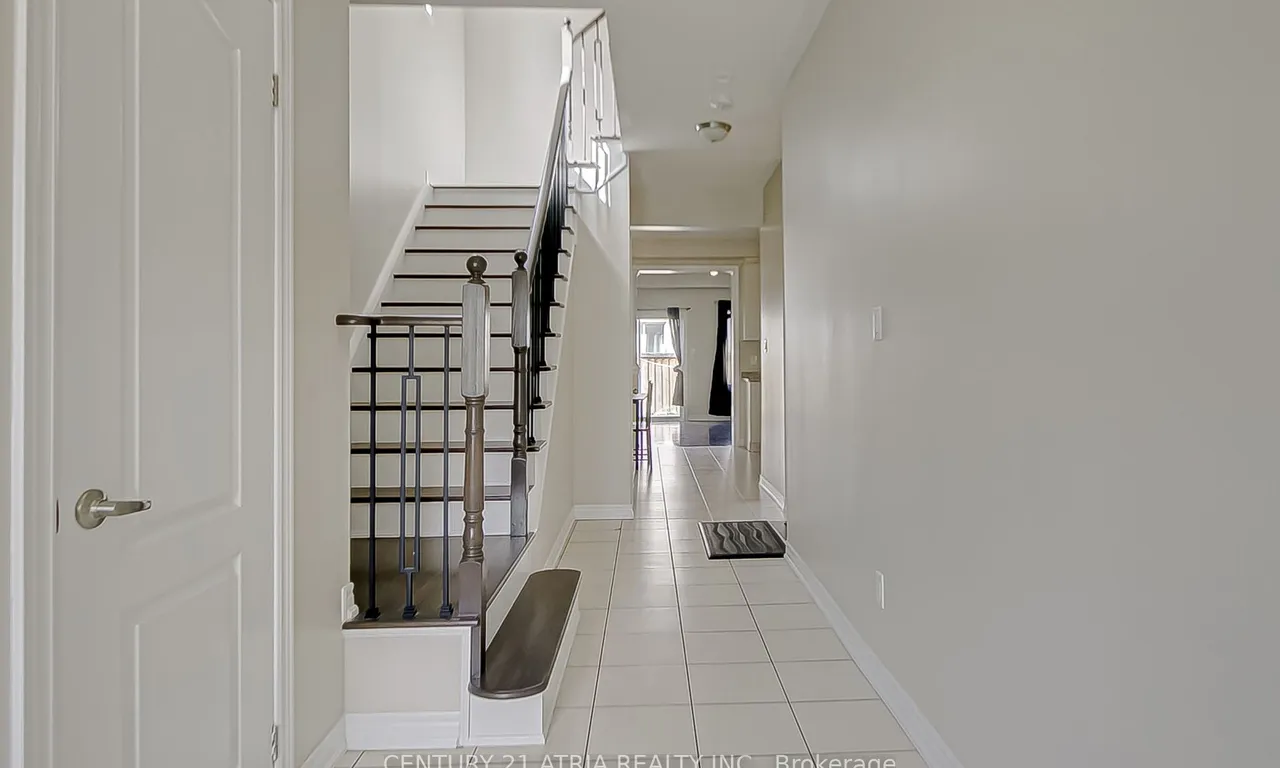45 Lanark Circ, Brampton, ON L6X 5L3