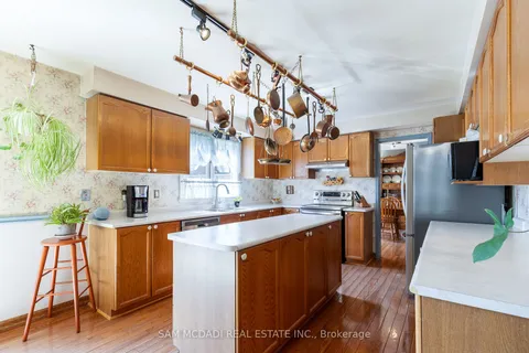 4 Penrose Crt, Brampton, ON L6Z 4P1