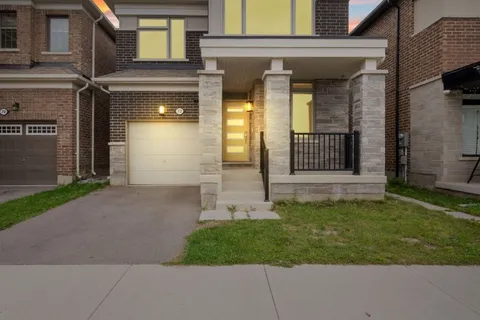 72 Circus Cres, Brampton, ON L7A 5E1