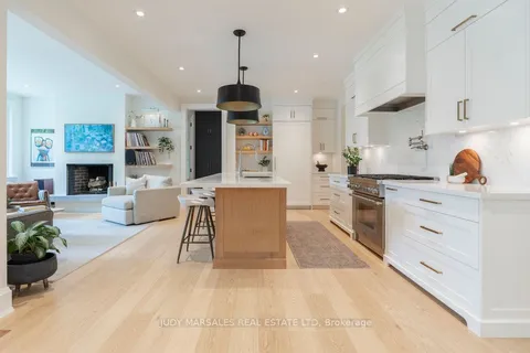 625 Hurd Ave, Burlington, ON L7S 1T4