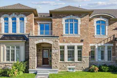 4-4021 Phoenix Way, Oakville, ON L6H 3R2