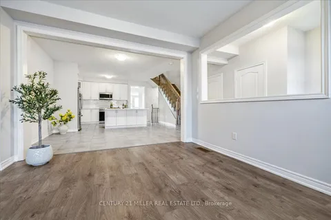 4-4021 Phoenix Way, Oakville, ON L6H 3R2