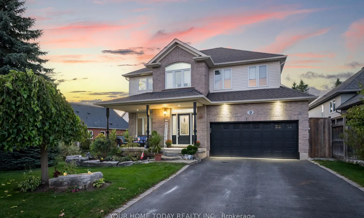 9 Rennie St, Halton Hills, ON L7J 2Z2