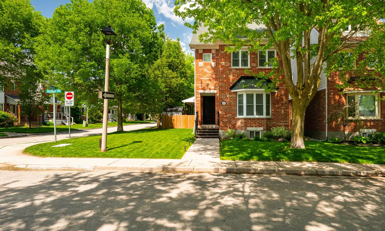 383 Rayburn Rd, Orangeville, ON L9W 4X5