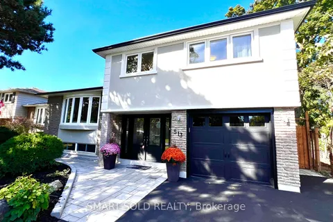 513 Bohemia Cres, Oakville, ON L6J 2K7